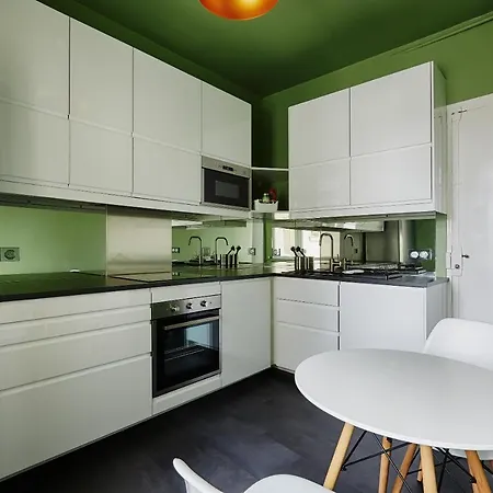 Apartment Veeve - Emerald Exuberance *