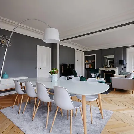 Veeve - Emerald Exuberance Paris